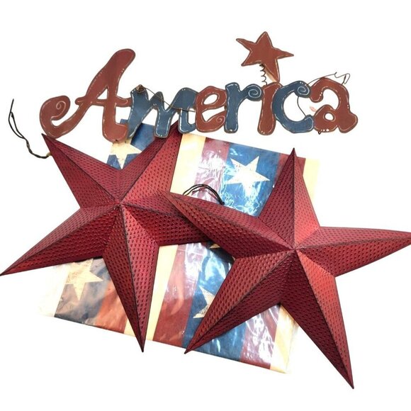 Decorative Metal America Sign & Red Star Wall Decor Set With Hallmark Gift Wrap - Picture 3 of 10